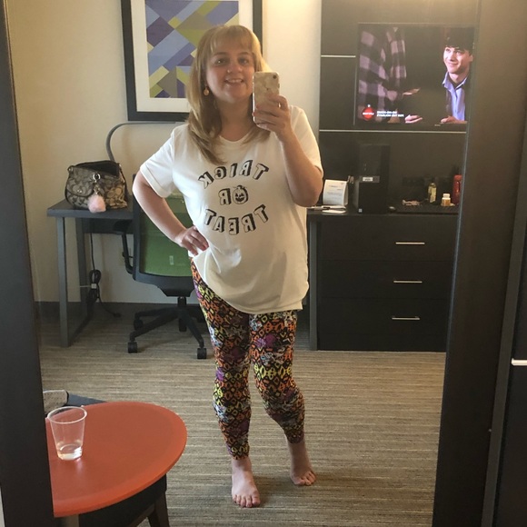 Meet your Posher, Sandra - Picture 2 of 6